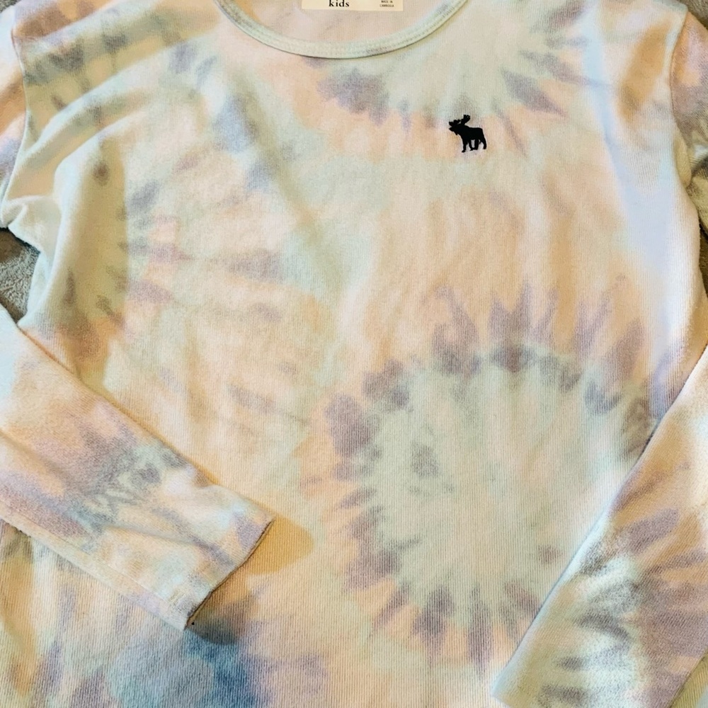 Tie dye long sleeve Abercrombie shirt for girl 9-10